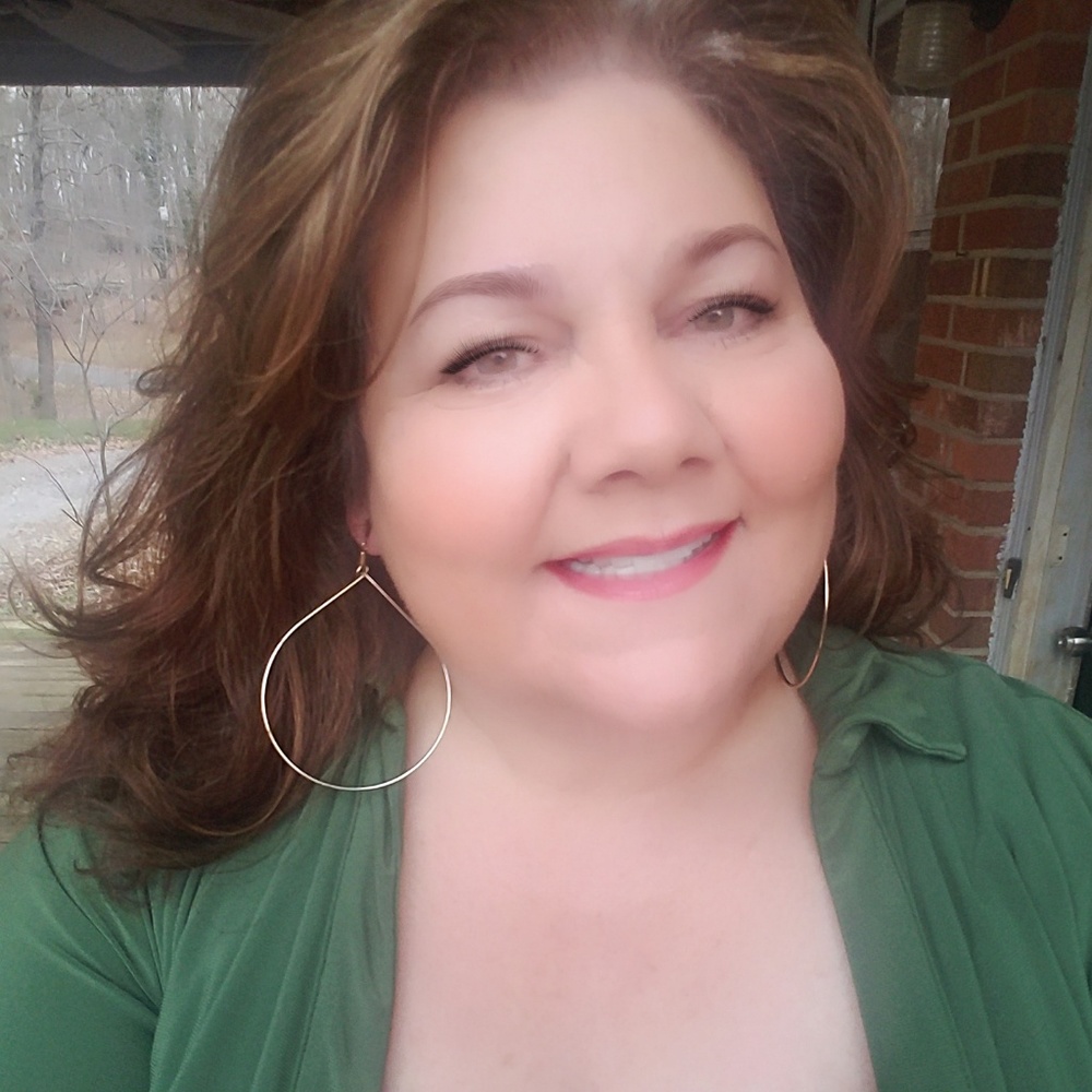 Meet your Posher, Kelley
